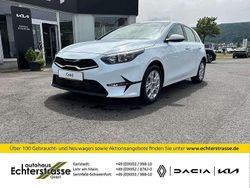 Carraraweiß Gebraucht 2024 Kia Ceed Vision Kleinwagen | 25.890 € (Fairer Preis)
