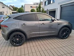 Grau Gebraucht 2020 Jaguar E-Pace Chequered Flag SUV | 26.700 € (Superpreis)