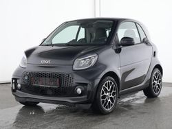 Schwarz Gebraucht 2024 Smart ForTwo Coupé Prime Exclusive Kleinwagen | 18.222 € (Teuer)
