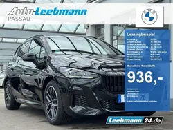 Saphirschwarz metallic Neu 2025 BMW 223 Active Tourer M Sport Van / Kleinbus | 52.395 €
