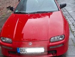Rot Gebraucht 1996 Mazda 323F Limousine | 2.400 € (Teuer)