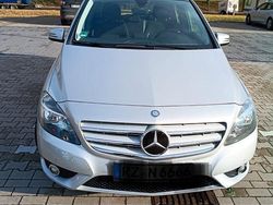 Silber Gebraucht 2013 Mercedes B180 Van / Kleinbus | 6.200 € (Guter Preis)