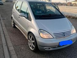 Silber Gebraucht 2002 Mercedes A140 AMG Kleinwagen | 1.650 €