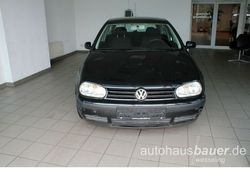 Schwarz Gebraucht 2001 VW Golf IV Limousine | 670 € (Superpreis)