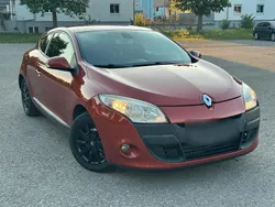 Orange Gebraucht 2010 Renault Mégane Coupé Coupé | 4.480 € (Superpreis)