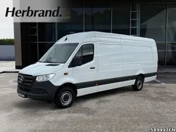 Weiß Gebraucht 2024 Mercedes Sprinter Van | 40.174 € (Fairer Preis)