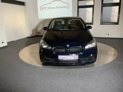 Blau Gebraucht 2018 BMW 218 Active Tourer Van / Kleinbus | 15.690 € (Fairer Preis)