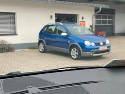 Blau Gebraucht 2004 VW Polo Kleinwagen | 3.999 € (Teuer)