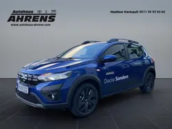 Blau Gebraucht 2025 Dacia Sandero Expression Kleinwagen | 21.300 € (Etwas zu teuer)