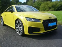 Gelb Gebraucht 2022 Audi Coupé Design Coupé | 46.500 €