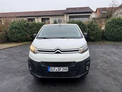 Weiß Gebraucht 2018 Citroën Jumpy Business Class Van / Kleinbus | 9.900 € (Superpreis)