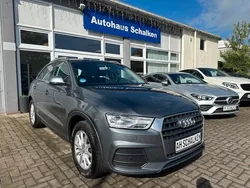 Grau Gebraucht 2016 Audi Q3 Sport SUV | 18.450 € (Fairer Preis)