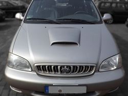 Silber metallic Gebraucht 2001 Kia Carnival Van / Kleinbus | 3.995 € (Etwas zu teuer)