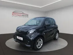 Schwarz Gebraucht 2021 Smart ForTwo Electric Drive Limousine | 8.450 € (Guter Preis)