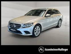 Iridiumsilber metallic Gebraucht 2018 Mercedes C200 Avantgarde Kombi | 18.119 € (Fairer Preis)