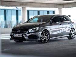 Grau Gebraucht 2015 Mercedes A45 AMG AMG Limousine | 25.900 € (Guter Preis)