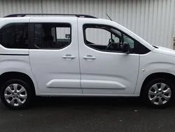 Gebraucht 2023 Opel Combo Life Van / Kleinbus | 23.499 € (Fairer Preis)