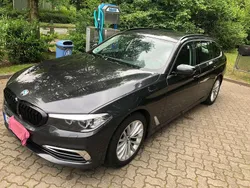 Grau Gebraucht 2019 BMW 520 Luxury Line Kombi | 27.500 € (Fairer Preis)