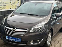Grau Gebraucht 2016 Opel Meriva Innovation Van / Kleinbus | 10.800 € (Etwas zu teuer)