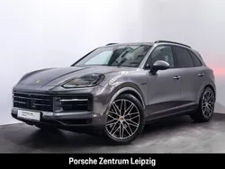 Quarzitgraumetallic Gebraucht 2023 Porsche Cayenne Sport SUV | 98.800 € (Superpreis)