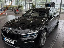 Schwarz Gebraucht 2019 BMW 750L Limousine | 65.000 € (Teuer)