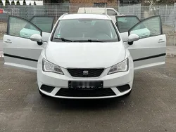 Weiß Gebraucht 2013 Seat Ibiza ST Kombi | 3.499 € (Fairer Preis)