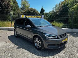 Grau Gebraucht 2024 VW Touran Move Van / Kleinbus | 35.900 € (Fairer Preis)
