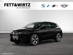 Saphirschwarz metallic Gebraucht 2024 BMW iX Sport Line SUV | 68.888 € (Guter Preis)