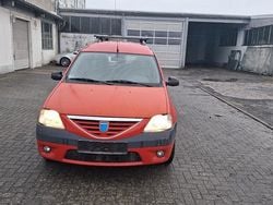 Rot Gebraucht 2007 Dacia Logan MCV Lauréate Kombi | 1.700 € (Guter Preis)