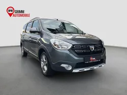 Grau Gebraucht 2018 Dacia Lodgy Stepway Van / Kleinbus | 12.890 € (Etwas zu teuer)