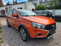 Orange Gebraucht 2019 Lada Vesta Kombi | 9.000 € (Fairer Preis)