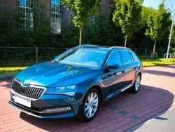 Blau Gebraucht 2020 Skoda Superb Active Kombi | 12.500 €