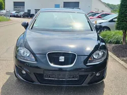 Schwarz Gebraucht 2011 Seat Leon Reference Limousine | 5.499 € (Etwas zu teuer)