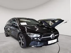 Nachtschwarz Gebraucht 2022 Mercedes CLA220 Shooting Brake Progressive Kombi | 28.990 € (Fairer Preis)
