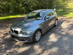 Grau Gebraucht 2011 BMW 116 Kleinwagen | 6.600 € (Fairer Preis)