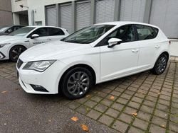 Weiß Gebraucht 2014 Seat Leon I-Tech Limousine | 4.999 €
