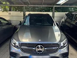 Grau Gebraucht 2016 Mercedes GLC250 AMG SUV | 28.900 € (Etwas zu teuer)