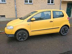 Gelb Gebraucht 2007 VW Fox Kleinwagen | 2.000 € (Fairer Preis)