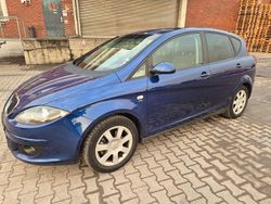 Blau Gebraucht 2006 Seat Toledo Reference Limousine | 950 € (Guter Preis)