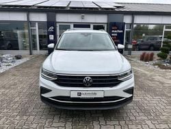 Weiß Gebraucht 2024 VW Tiguan Move SUV | 29.980 € (Superpreis)