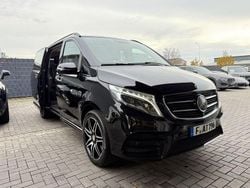 Schwarz Gebraucht 2017 Mercedes V250 AMG line Van / Kleinbus | 43.200 € (Fairer Preis)