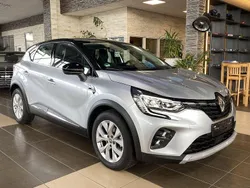 Grau Gebraucht 2021 Renault Captur Intens SUV | 18.400 € (Guter Preis)