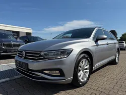 Silber Gebraucht 2022 VW Passat Business Kombi | 16.990 € (Guter Preis)