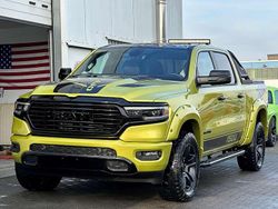 Gold Gebraucht 2023 Dodge Custom SUV | 59.900 €