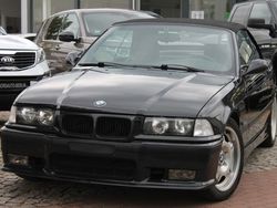 Schwarz Gebraucht 1995 BMW M3 Cabrio | 25.000 €
