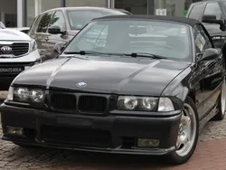 Schwarz Gebraucht 1995 BMW M3 Cabrio | 25.000 €