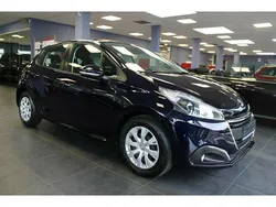 Gebraucht 2018 Peugeot 208 Active Kleinwagen | 8.980 € (Fairer Preis)