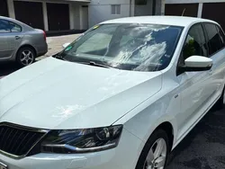 Weiß Gebraucht 2017 Skoda Rapid Ambition Limousine | 10.200 € (Guter Preis)