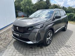 Grau Gebraucht 2021 Peugeot 5008 Allure Van / Kleinbus | 24.890 € (Fairer Preis)