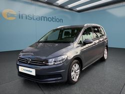 Grau Gebraucht 2024 VW Touran Van / Kleinbus | 31.049 € (Fairer Preis)